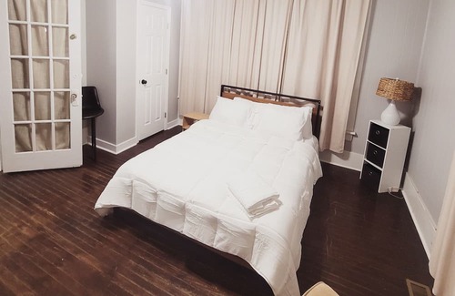 Jackson House | Craftsmanship Charmer Midtown Jackson