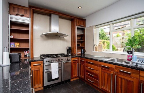 Gateshead House | Spacious House Newcastle