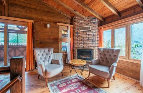 Altinova Villa | Serene Villa w Pool and Garden in Nature