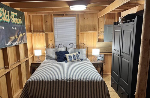 Olamon Cabin | Rustic cabin overlooking beautiful Penobscot River. Great smallmouth fishing!