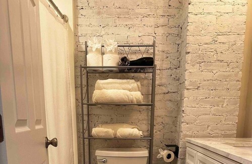 Downtown Baltimore House | Luxury Townhouse in Baltimore