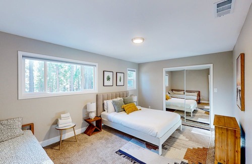 Nevada City House | Whimsical seven acre forest property with designer finishes & starry night views