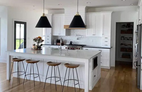 Houserville House | Modern Farmhouse Near Penn State
