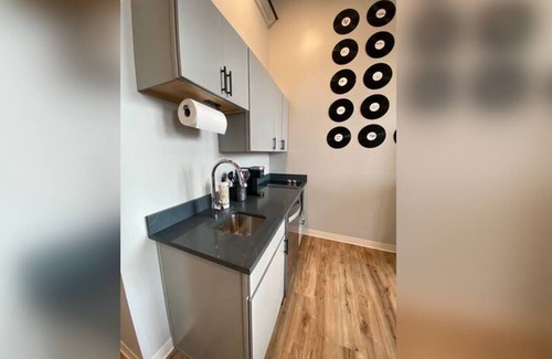 Manchester Apartment | Vintage Vinyl