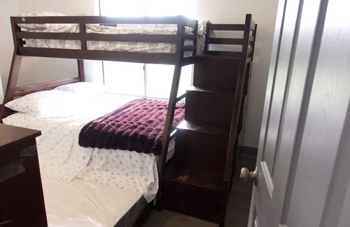 Ceres House | Newly Renovated Peaceful Home in Ceres