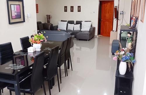 Lubuk Baja Apartment | Batam Excursion Vacation Suite 3 Nagoya Nr Malls Hawker Seafood & Spas