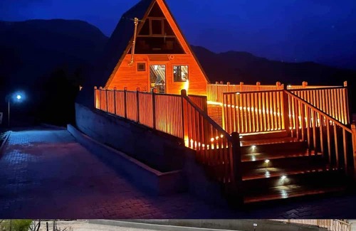 Hisarcandir Ski Chalet | Dağ evinde her şeyden, herkesten uzakta.