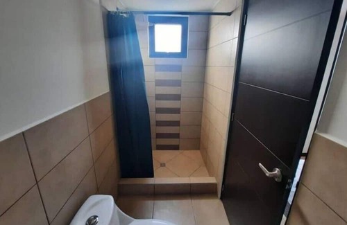 Ciudad Vieja House | Beautiful 3 bedroom town home