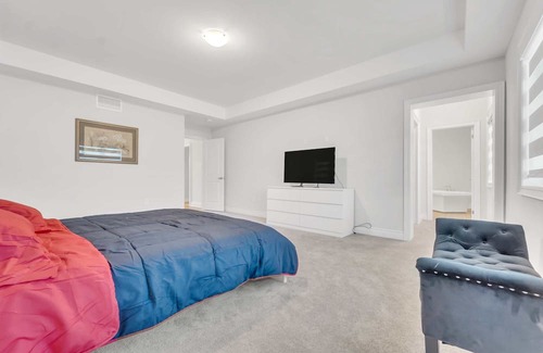 Oakville House | Stunning 5 B/R House in Oakville