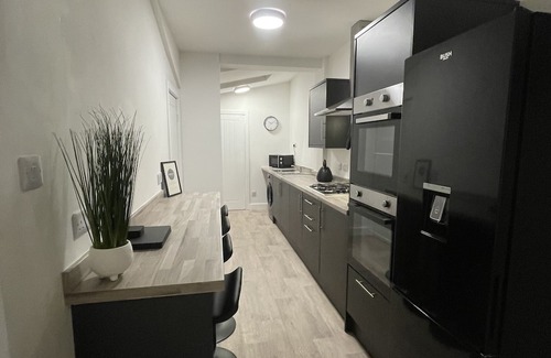 Middlesbrough House | Entire House Middlesbrough