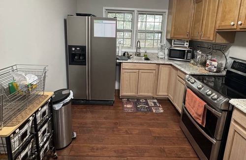 Conway House | Coastal Haven: Tranquil Retreat a mile from the heart of downtown Conway, SC