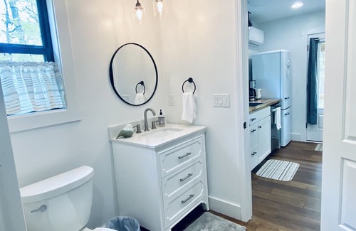 Starkville House | MSU Game Day Home & Guesthouse - Perfect for large group - 10 minutes to campus