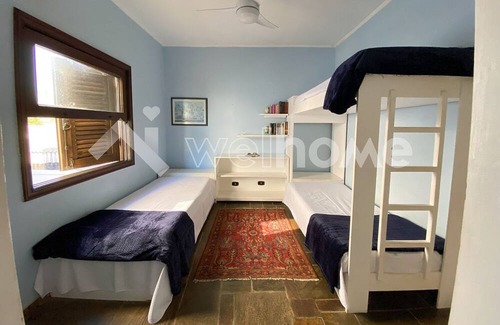 Balneario Praia do Pernambuco House | House with 3 suites, 150m from Pernambuco Beach