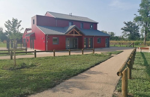 Luthenay-Uxeloup House | Séjour au bord du canal latéral à la Loire à Luthenay-Uxeloup