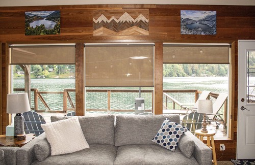 Port Angeles Cabin | 3-bedroom cabin lakefront in Port Angeles