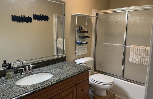 Benbrook House | Cozy townhome conveniently located to ALL!