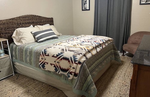 Benbrook House | Cozy townhome conveniently located to ALL!