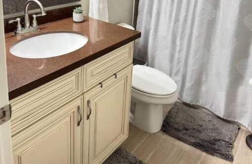 San Carlos House | Charming Oasis on Cabaret Street