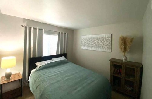 San Carlos House | Charming Oasis on Cabaret Street