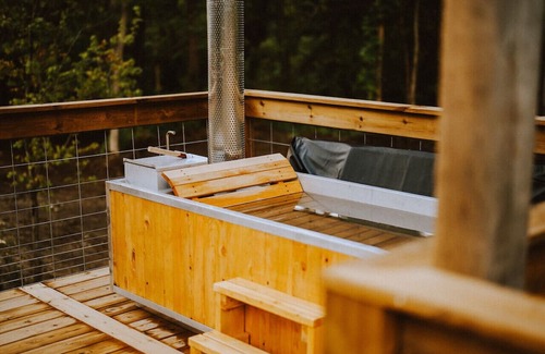 Sodus House | Finger Lakes Entire Resort (Treehouses 1 through 5)