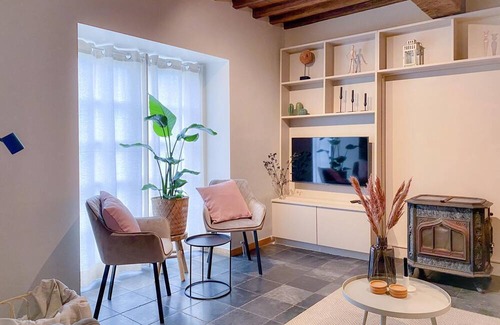 Voeren House | Amazing authentic farmhouse with huge garden