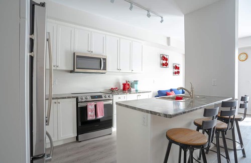 Orillia House | Modern ❤️family retreat❤️ close to all amenities