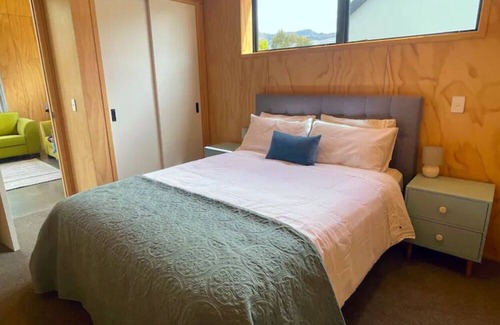 Lake Hayes Cabin | Mill Creek Cottage