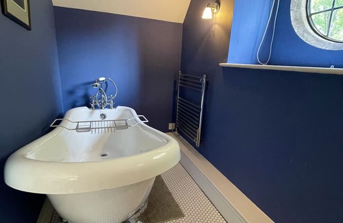 Redlynch House | Beautiful, historic Lodge near Bruton. Ideal base for exploring the South West