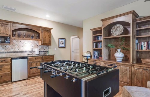 Eagle House | Spacious Eagle Home with Hot Tub