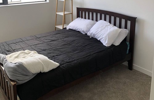 Orewa House | Beautiful 4 bedroom, 3 bathroom house 2.6km from the Orewa Beach