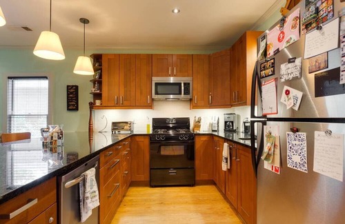 Westside Cottage | Cozy Midtown Atlanta Cottage