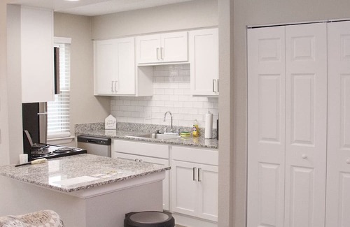 South Baton Rouge Apartment | Vibrant Living Near LSU: Townhouse Charm in the Heart of Baton Rouge