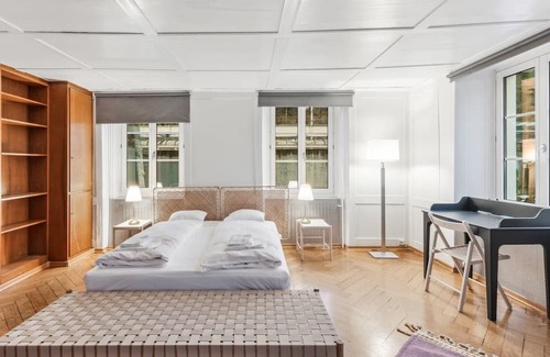 Dietikon District Apartment | Your Personal Retreat in a Shared Setting