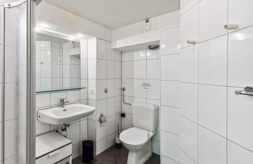 Dietikon District Apartment | Your Personal Retreat in a Shared Setting