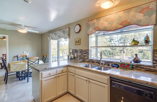 Castro Valley House | Castro Valley Home w/ Private Deck!