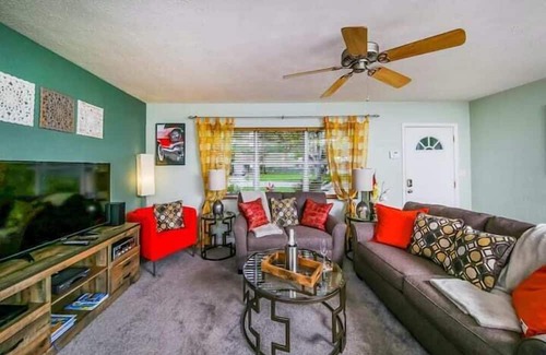 River District Apartment | 2 Bedroom 749286 by Houzlet