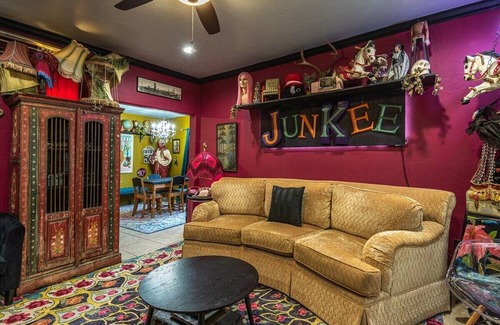 Central Oklahoma City House | Plaza District home with swimming pool!