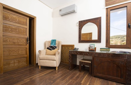Mouha ou Hammou Zayani Apartment | Senior Suite