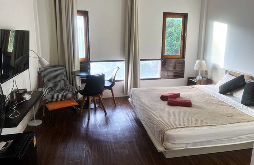 Thong Sala Hotel | Centerpoint Hotel & Plaza