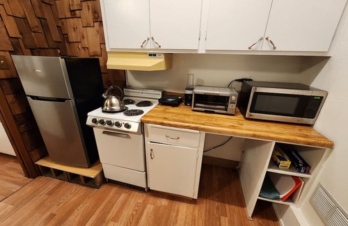 Livermore Apartment | Huge Upscale Studio^2Beds^800Mb^Near Downtown^Pet friendly