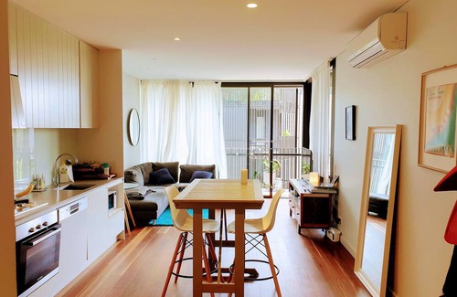 Little Bay Apartment | Eastern Suburbs Coastal Apartment with Large Balcony