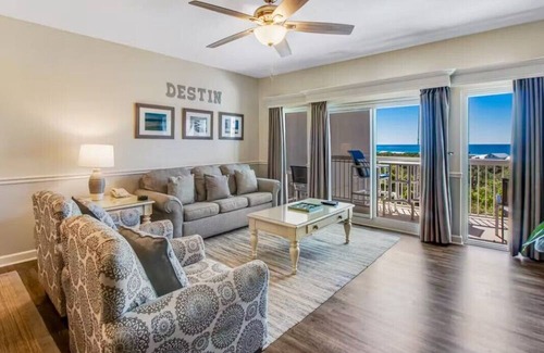 Four Mile Village Condo | 20% OFF Stays til May 17 "Endless Summer" Tops'l Summit Fab Gulf Views & Pool