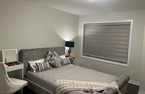 Kitchener House | Spacious rooms near conestoga college