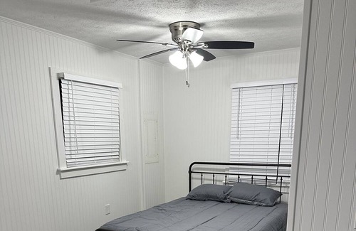 East County Civic Group House | Cozy Private home on a large wooded lot!