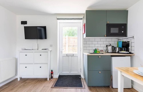 Harnham Apartment | Beautiful Annex in Harnham, Salisbury