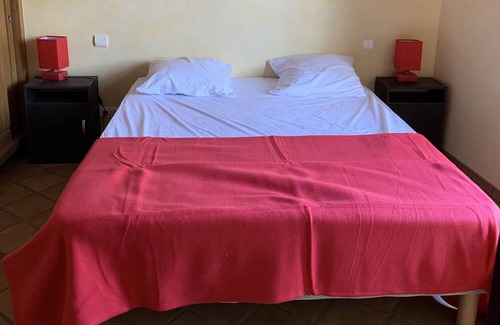 Carennac House | Vrbo Property