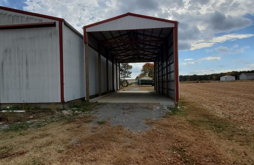 Carterville House | nSOUTHERN ILLINOISnFULL HOOK RV SPOT