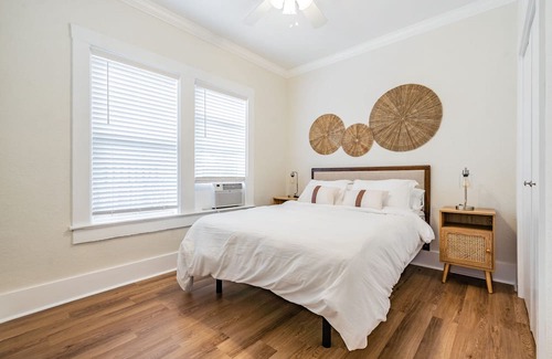 Riverside Heights Apartment | Seminole Heights Bungalow!