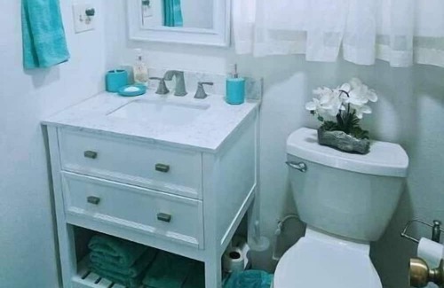 Utopia House | Antique House