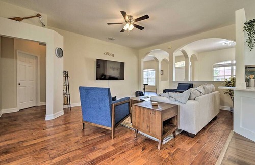Lakeland House | The Peaceful Vacation Home W Pool Table